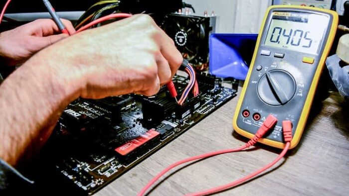 Test the Motherboard by Using a Multimeter